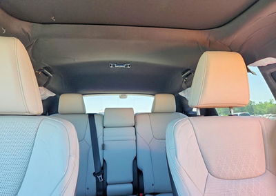 2025 Lexus Rx 350h Premium+, uszkodzenie: Przód, Copart lot 56221826, zdjęcie 10 z 13
