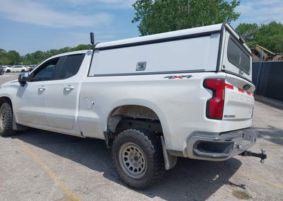 2019 Chevrolet Silverado 1500 Lt, daño Frontal derecho, Iaai lote 45092745, foto 3 de 15