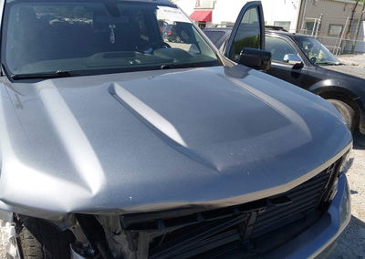 2022 Chevrolet Silverado 1500 Ltd 4wd  Short Bed Rst, daño Frontal derecho, Iaai lote 45014678, foto 10 de 18