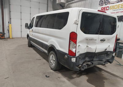 2019 Ford Transit-350 Xlt, daño Trasero, Iaai lote 45116340, foto 3 de 16