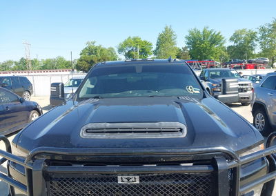 2020 Chevrolet Silverado 2500hd 4wd  Standard Bed Custom, daño Lateral izquierdo, Iaai lote 45055604, foto 12 de 17