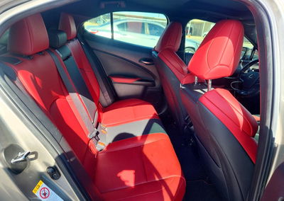 2019 Lexus Ux 200, daño Granizo, Copart lote 52386596, foto 11 de 15