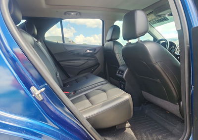 2020 Chevrolet Equinox Premier, Water/Flood damage, Copart lot 54508116, photo 10 of 14