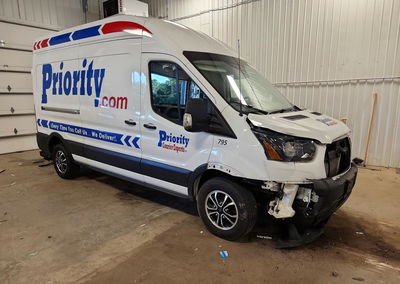 2022 Ford Transit T-250, uszkodzenie: Przód, Copart lot 58095936, zdjęcie 4 z 13