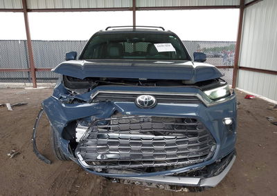 2026 Toyota Grand Highlander Hybrid Max Platinum, пошкодження: Передня частина, Iaai лот 44987068, фото 12 з 16