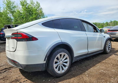 2019 Tesla Model X, uszkodzenie: Przód, Copart lot 56466666, zdjęcie 3 z 13