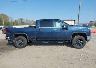2020 Chevrolet Silverado 2500hd 4wd  Standard Bed Ltz, Theft damage, Iaai lot 44710349, photo 12 of 16
