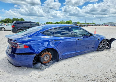 2021 Tesla Model S, uszkodzenie: Przód, Copart lot 56999946, zdjęcie 3 z 13