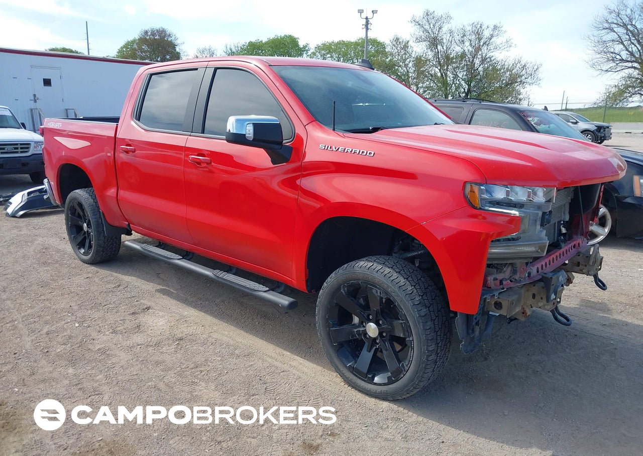 2021 Chevrolet Silverado 1500 4wd  Short Bed Lt, uszkodzenie: Przód, Iaai lot 45083033