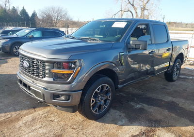 2024 Ford F-150 Stx, daño Lateral izquierdo, Iaai lote 43830412, foto 2 de 16