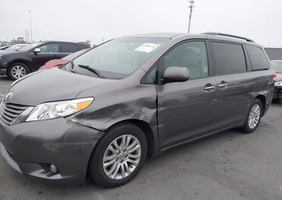2014 Toyota Sienna Xle V6 8 Passenger, пошкодження: Лівий бік, Iaai лот 45281276, фото 6 з 16