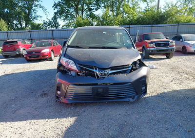 2019 Toyota Sienna Xle 8 Passenger, uszkodzenie: Przód, Iaai lot 45264151, zdjęcie 6 z 19