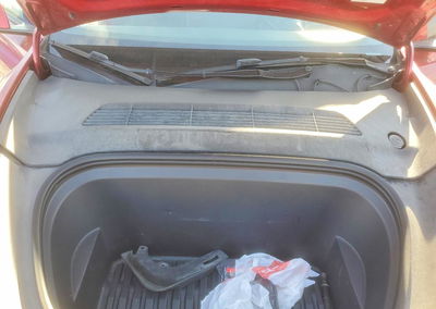 2024 Tesla Model Y, uszkodzenie: Bok, Copart lot 52856716, zdjęcie 11 z 13