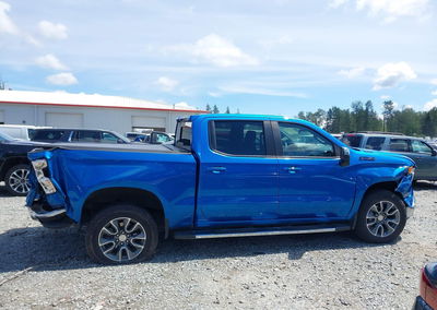 2024 Chevrolet Silverado 1500 4wd  Short Bed Lt, daño Trasero, Iaai lote 45132733, foto 13 de 18
