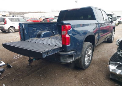 2021 Chevrolet Silverado 1500 2wd  Short Bed Custom, пошкодження: Лівий бік, Iaai лот 43919312, фото 4 з 17