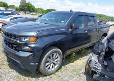2019 Chevrolet Silverado 1500 Custom, daño Frontal derecho, Iaai lote 45268543, foto 2 de 16