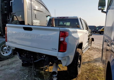 2020 Chevrolet Silverado K2500 Heavy Duty Ltz, пошкодження: Передня частина, Copart лот 72065755, фото 3 з 12