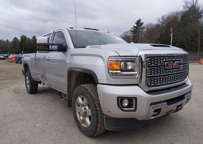 2019 Gmc Sierra 3500hd Denali, пошкодження: Правий бік, Iaai лот 44921586, фото 18 з 21