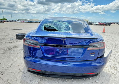 2021 Tesla Model S, uszkodzenie: Przód, Copart lot 56999946, zdjęcie 6 z 13