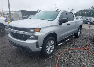 2020 Chevrolet Silverado 1500 2wd  Short Bed Custom, uszkodzenie: Przód, Iaai lot 44982738, zdjęcie 2 z 16