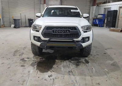 2016 Toyota Tacoma Trd Off-road, пошкодження: Задня частина, Copart лот 54430666, фото 13 з 14
