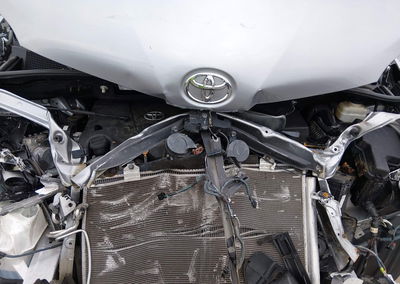 2017 Toyota Sienna Xle 8 Passenger, Front End damage, Iaai lot 45201997, photo 10 of 16