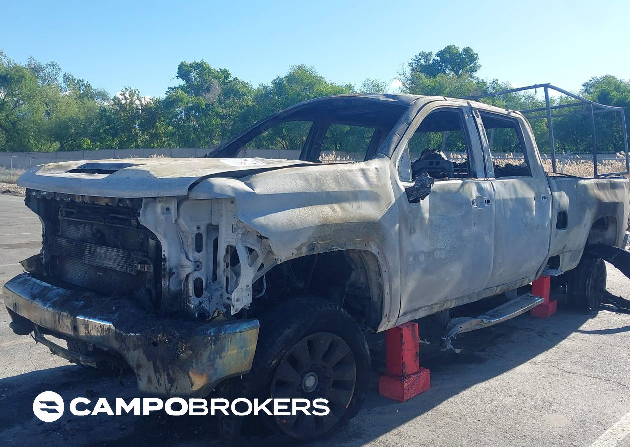 2020 Chevrolet Silverado 3500hd, uszkodzenie: Total Burn, Iaai lot 45027171