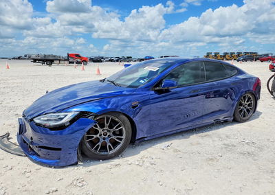 2021 Tesla Model S, daño Frontal, Copart lote 56999946