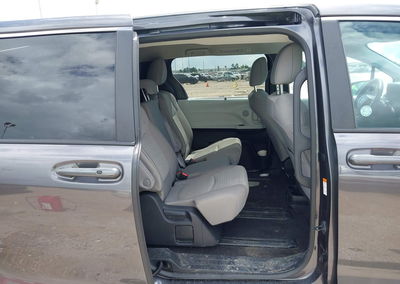 2025 Toyota Sienna Le, uszkodzenie: Normal Wear & Tear, Iaai lot 45345448, zdjęcie 8 z 16