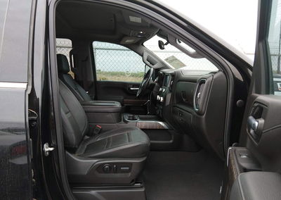 2022 Gmc Sierra 2500hd 4wd  Standard Bed Denali, daño Theft, Iaai lote 44916924, foto 6 de 15