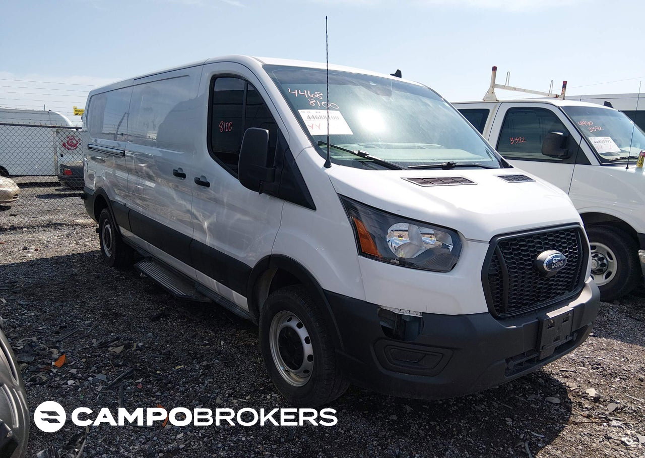 2024 Ford Transit-250, Left Side damage, Iaai lot 44688100