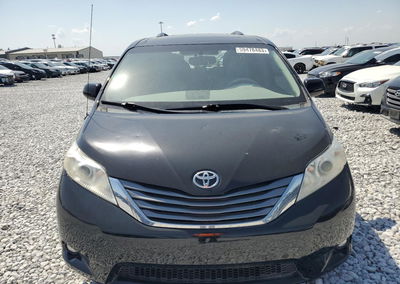 2014 Toyota All Models Sienna, Rear End damage, Copart lot 59478483, photo 5 of 10