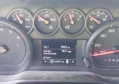 2020 Chevrolet Silverado 2500hd 4wd  Standard Bed Custom, daño Lateral izquierdo, Iaai lote 45055604, foto 5 de 17