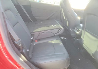 2024 Tesla Model Y, uszkodzenie: Bok, Copart lot 52856716, zdjęcie 10 z 13
