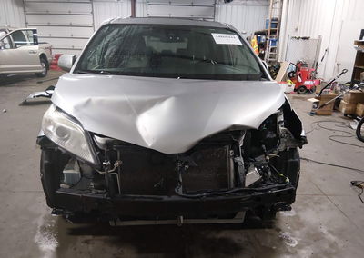 2020 Toyota Sienna Xle, пошкодження: Передня частина, Iaai лот 44860444, фото 13 з 18