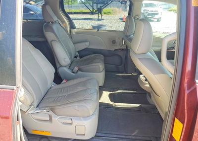 2012 Toyota Sienna Limited 7-passenger, uszkodzenie: Przód, Copart lot 53256216, zdjęcie 11 z 15