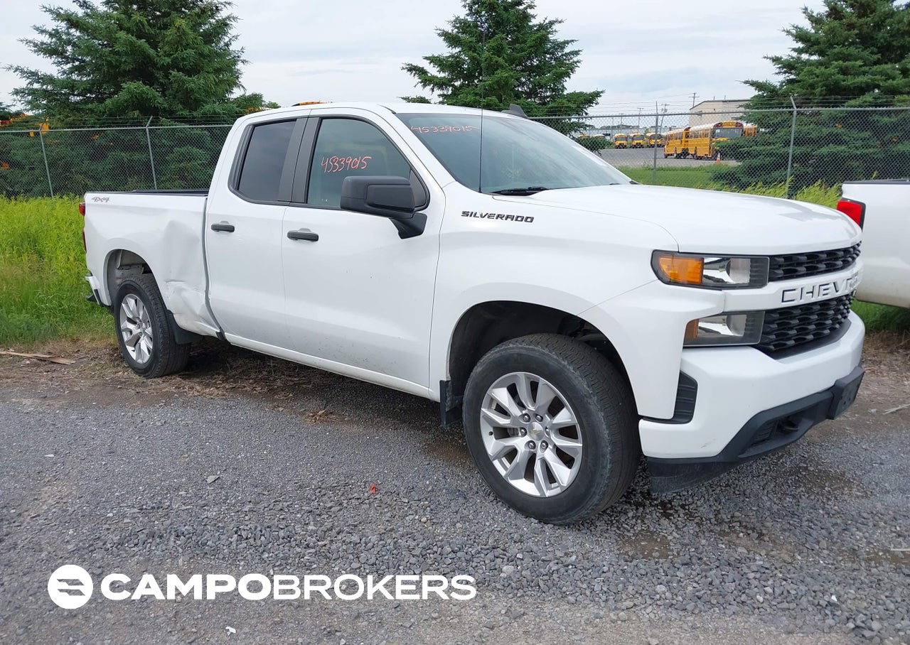 2020 Chevrolet Silverado 1500 4wd  Standard Bed Custom, daño Lateral derecho, Iaai lote 45339015