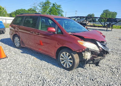 2012 Toyota Sienna Limited 7-passenger, uszkodzenie: Przód, Copart lot 53256216, zdjęcie 4 z 15