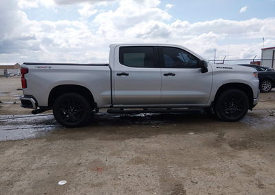 2021 Chevrolet Silverado 1500 4wd  Short Bed Custom, Rear damage, Iaai lot 45164638, photo 13 of 16
