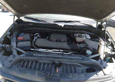 2024 Chevrolet Silverado 1500 4wd  Standard Bed Custom, Left Side damage, Iaai lot 45286110, photo 10 of 17