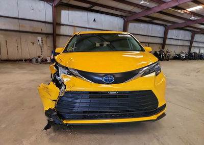 2025 Toyota Sienna Le, пошкодження: По всьому кузову, Copart лот 57362536, фото 5 з 13