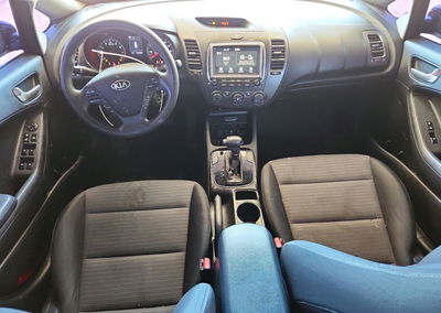 2018 Kia Forte Lx, uszkodzenie: Tył, Copart lot 58353806, zdjęcie 8 z 12