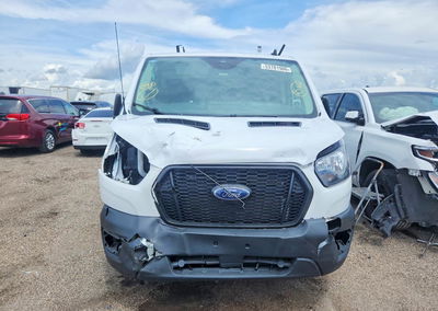2024 Ford Transit T-250, daño Frontal, Copart lote 53781906, foto 5 de 14