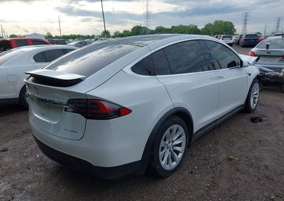 2019 Tesla Model X 100d/75d/long Range/standard Range, daño Frontal, Iaai lote 44985658, foto 4 de 21