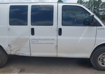 2023 Chevrolet Express Cargo Rwd 2500 Regular Wheelbase Wt, пошкодження: Правий бік, Iaai лот 45305203, фото 6 з 17