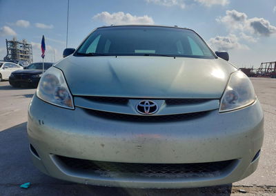 2009 Toyota Sienna Le 7-passenger, daño Inundación, Copart lote 59005366, foto 5 de 14