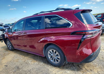 2023 Toyota Sienna Xle, Front End damage, Copart lot 54331996, photo 2 of 13