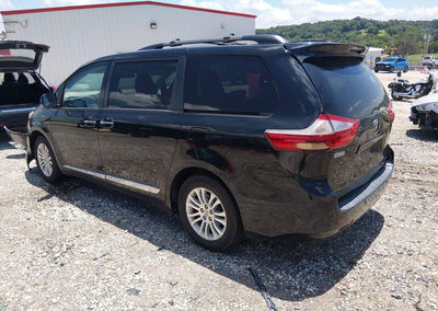 2017 Toyota Sienna Xle 8 Passenger, Normal Wear & Tear damage, Iaai lot 45528339, photo 3 of 16