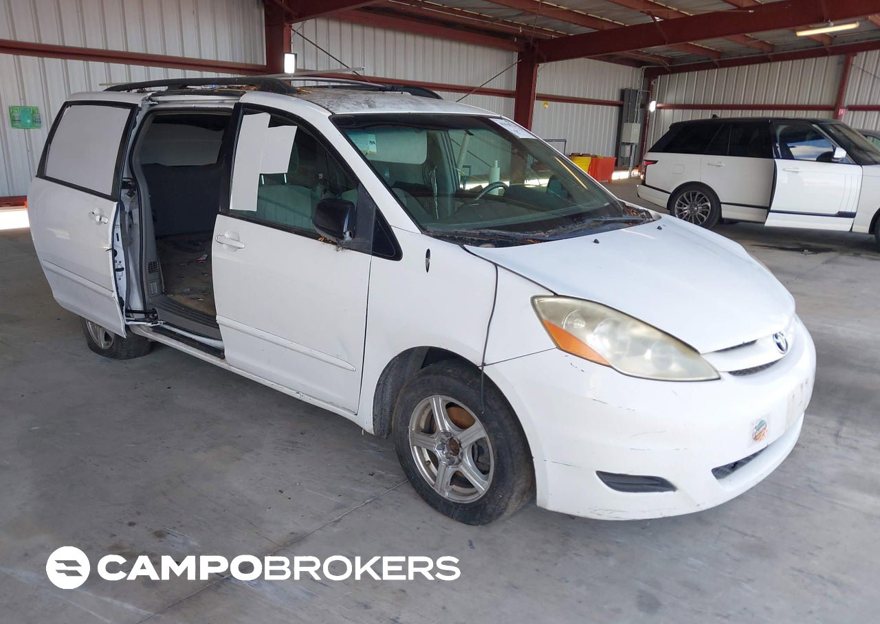 2009 Toyota Sienna Le, daño Normal Wear & Tear, Iaai lote 45434723