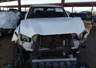 2021 Toyota Tacoma Sr, uszkodzenie: Przód, Iaai lot 45229578, zdjęcie 6 z 16